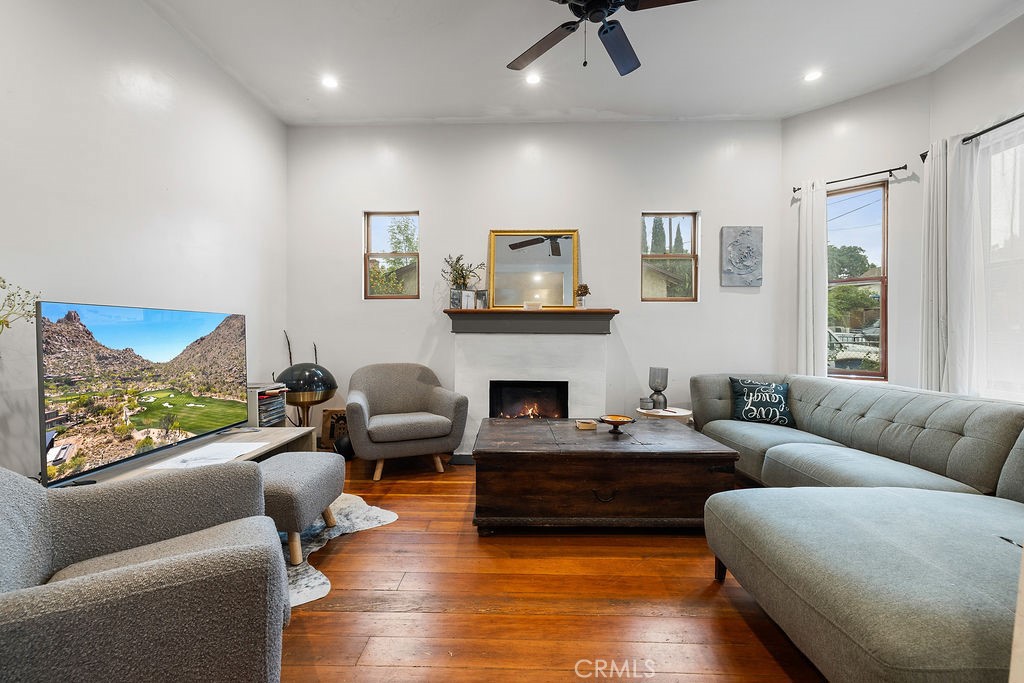 MLS #SR25244494 image #3