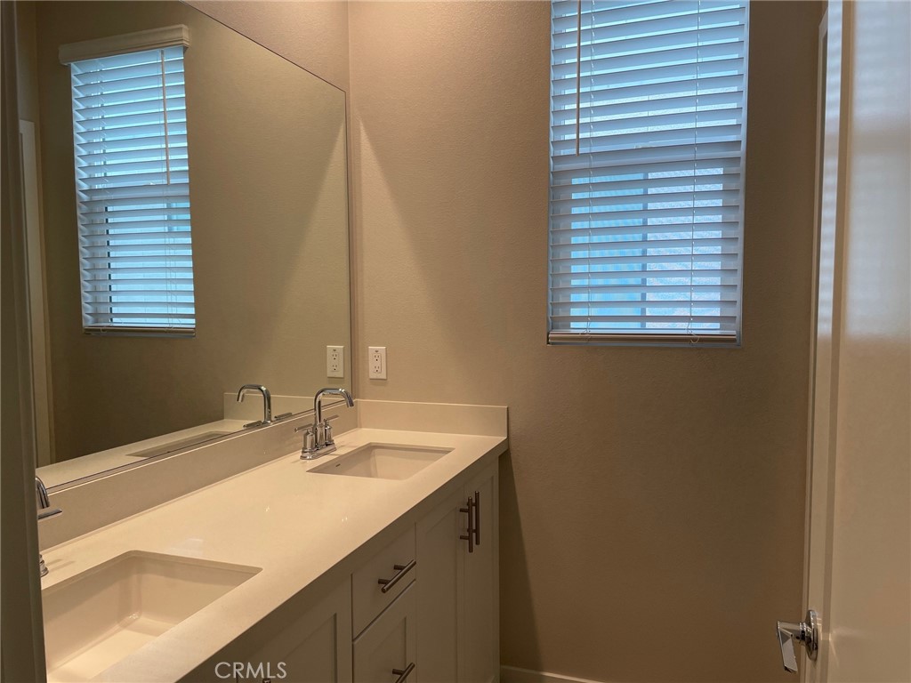 D1d79159 8412 45d7 A1bb A85931350ada