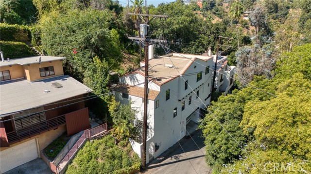 5734 Cazaux Drive, Los Angeles CA: https://media.crmls.org/medias/d1d7c544-33a0-48df-8bd2-78911e63106b.jpg