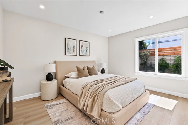 25 Almond Tree Lane, Irvine CA: https://media.crmls.org/medias/d1d7efd7-7ff9-4a1d-9d22-c68288e66edc.jpg
