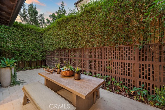 166 Villa Rdg, Irvine CA: https://media.crmls.org/medias/d1d8a0ee-60d6-4c37-a100-7919f151257a.jpg