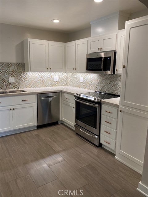 Front Image Thumbnail for CRTR25015558