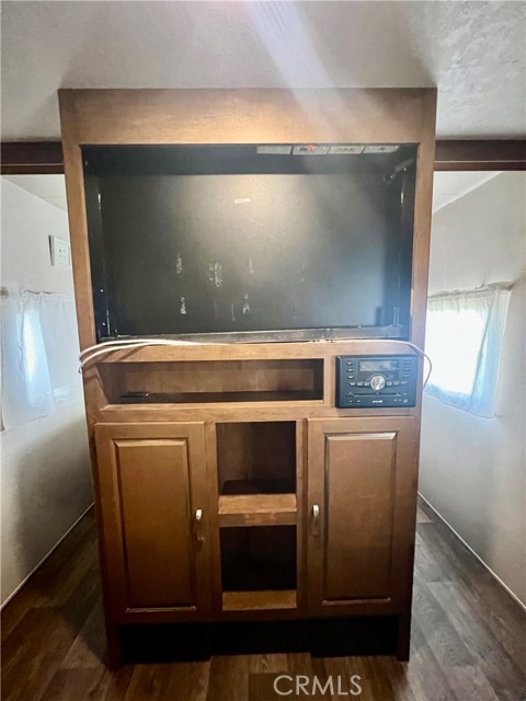 Detail Gallery Image 15 of 60 For 1295 S Cawston Ave, Hemet,  CA 92545 - – Beds | – Baths