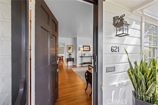 Detail Gallery Image 7 of 68 For 621 E 20th St, Santa Ana,  CA 92706 - 3 Beds | 2 Baths