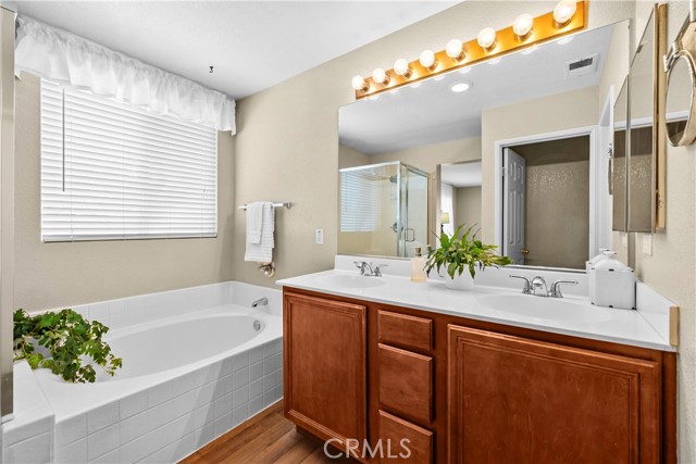 29890 Berkshire photo 24