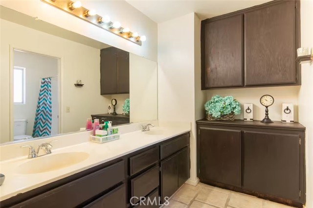 5705 Valerie Way, San Bernardino CA: https://media.crmls.org/medias/d1dacacc-2e2f-4822-b4f8-2b41ca449275.jpg