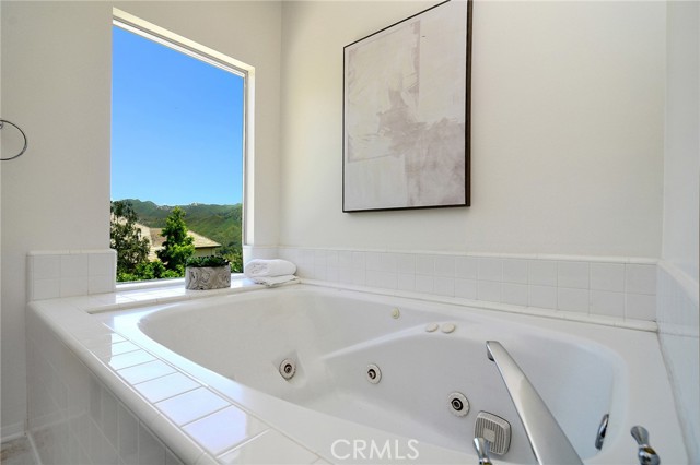 Detail Gallery Image 20 of 35 For 29831 Vista Del Arroyo, Agoura Hills,  CA 91301 - 4 Beds | 3 Baths