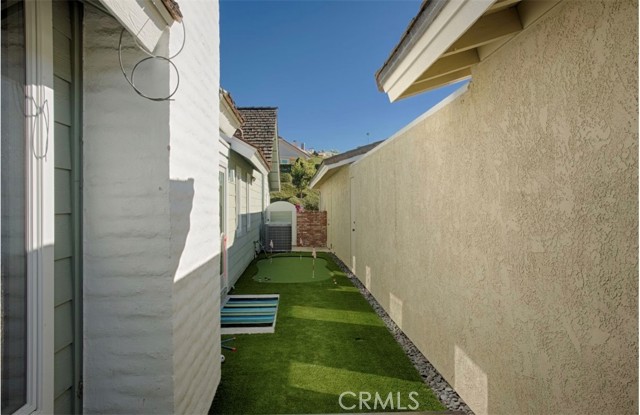 Detail Gallery Image 17 of 20 For 2123 Yacht Yankee, Newport Beach,  CA 92660 - 4 Beds | 3 Baths