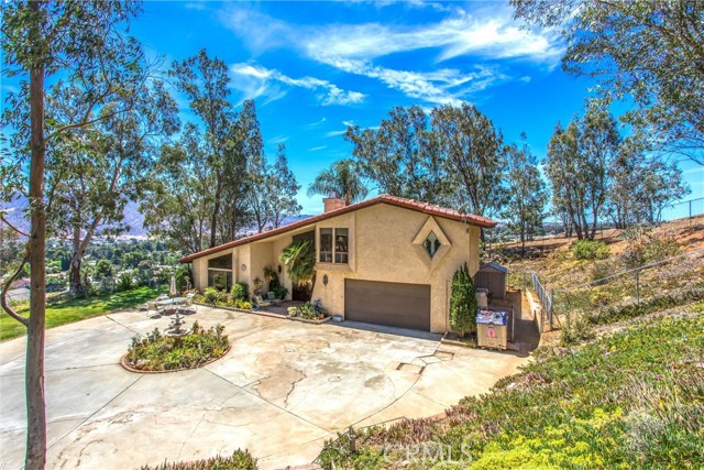 Detail Gallery Image 4 of 56 For 435 W Indian School Ln, Banning,  CA 92220 - 4 Beds | 3 Baths