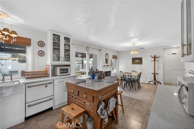 Detail Gallery Image 19 of 55 For 29737 Calle Palmas, Temecula,  CA 92591 - 4 Beds | 3 Baths