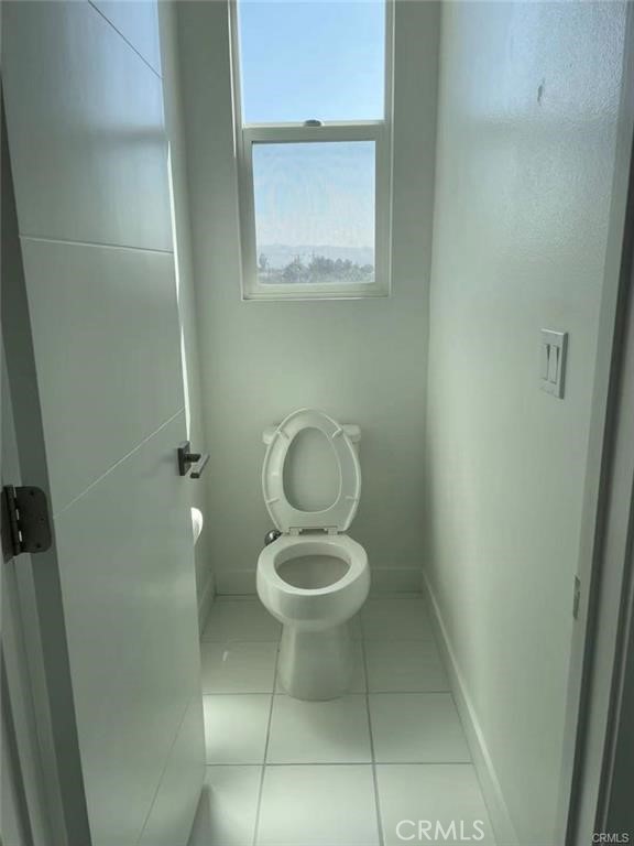 https://media.crmls.org/medias/d1dd4041-d0f9-46ef-b3ba-b987bdb84d8d.jpg?preset=X-Large