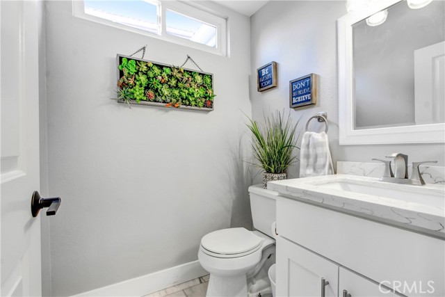 Detail Gallery Image 9 of 20 For 2606 Greenhill Dr, Fullerton,  CA 92833 - 4 Beds | 3/1 Baths