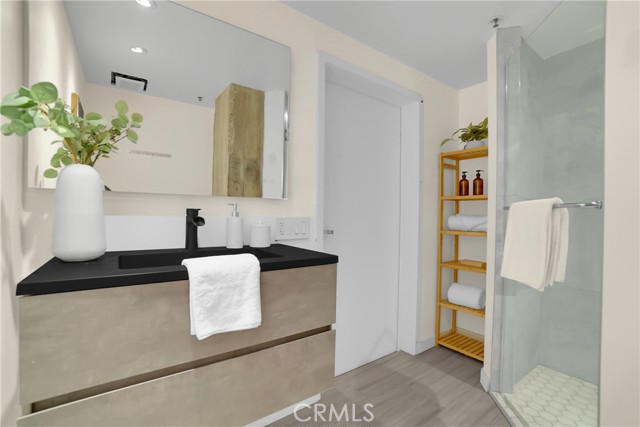 Detail Gallery Image 20 of 56 For 530 S Hewitt St #146,  Los Angeles,  CA 90013 - 2 Beds | 2 Baths