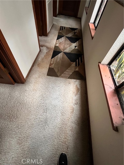 Detail Gallery Image 7 of 10 For 2733 N. Vista Knoll Rd, Orange,  CA 92867 - 3 Beds | 2/1 Baths