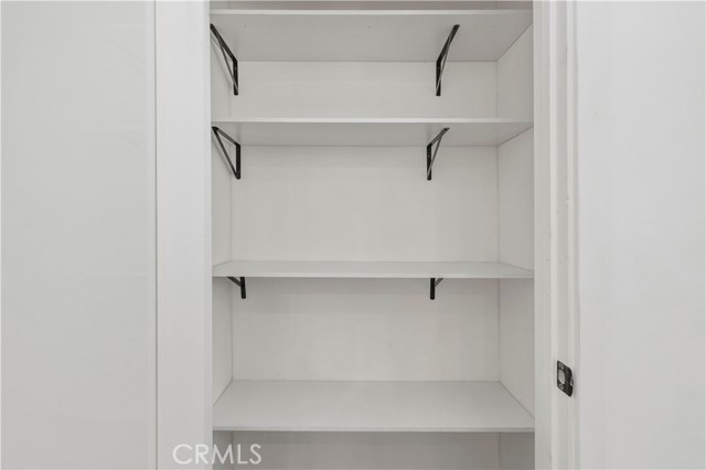 Detail Gallery Image 15 of 47 For 18718 Delight St, Canyon Country,  CA 91351 - 4 Beds | 2 Baths