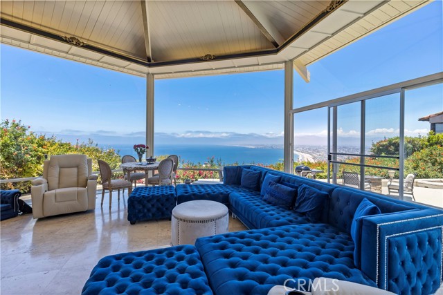 Detail Gallery Image 11 of 44 For 781 via Somonte, Palos Verdes Estates,  CA 90274 - 2 Beds | 3 Baths