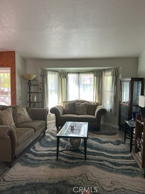 24321 Rimview Road, Moreno Valley CA: https://media.crmls.org/medias/d1df3c45-e127-4ba9-b85a-54777d677f9a.jpg