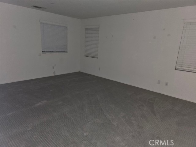 14592 Purdue Avenue, Chino CA: https://media.crmls.org/medias/d1df5dec-a07a-4ecc-8bdb-75b724d56f7e.jpg