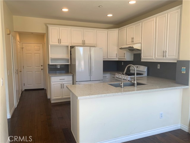 1740 Pierce Lane, Placentia CA: https://media.crmls.org/medias/d1dfd652-bdd2-42b4-a48f-e94e73bc0101.jpg