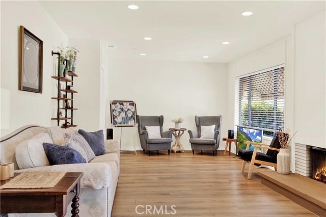 Detail Gallery Image 4 of 23 For 7140 N Muscatel Ave, San Gabriel,  CA 91775 - 3 Beds | 2 Baths