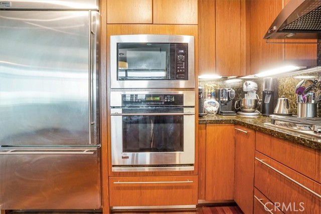 3141 Michelson Drive, Irvine CA: https://media.crmls.org/medias/d1dffae3-2757-4259-8350-a6e451d1aad1.jpg