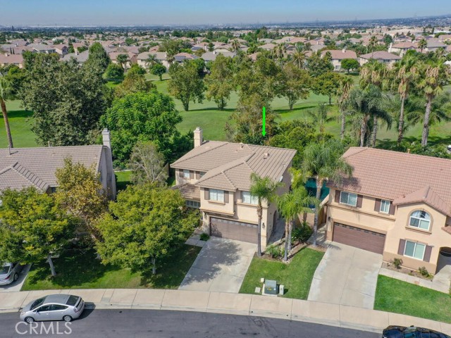 Detail Gallery Image 3 of 41 For 5764 Ventana Dr, Fontana,  CA 92336 - 3 Beds | 2/1 Baths