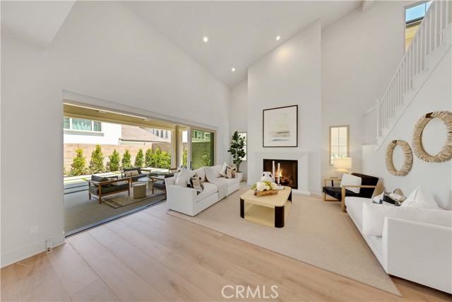 Detail Gallery Image 9 of 45 For 205 Pinnacle, Irvine,  CA 92602 - 4 Beds | 4/1 Baths