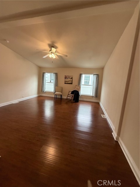 Detail Gallery Image 17 of 41 For 4382 Lahaina Dr, Huntington Beach,  CA 92649 - 3 Beds | 2 Baths