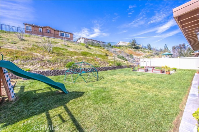 Detail Gallery Image 31 of 34 For 115 Festive Ct, Beaumont,  CA 92223 - 3 Beds | 2/1 Baths