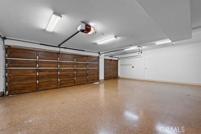 853 Rincon Lane, Palos Verdes Estates CA: https://media.crmls.org/medias/d1e3c822-344b-4cd7-9254-003578565aa9.jpg
