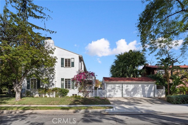 Detail Gallery Image 5 of 53 For 1534 Linda Vista Ave, Pasadena,  CA 91103 - 4 Beds | 2/1 Baths