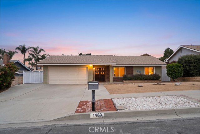 Front Image Thumbnail for CRIV26105457