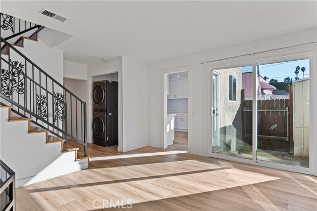 Detail Gallery Image 12 of 27 For 26021 President Ave, Harbor City,  CA 90710 - 3 Beds | 2 Baths