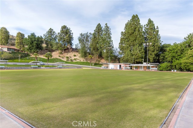 Detail Gallery Image 38 of 45 For 19202 Avenue of the Oaks a,  Newhall,  CA 91321 - 2 Beds | 2 Baths
