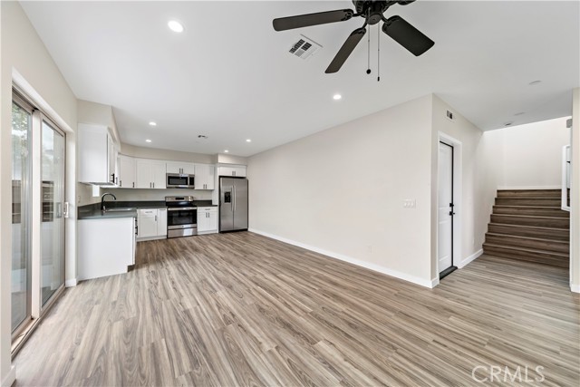 Detail Gallery Image 7 of 42 For 1620 S Glendora Ave #1,  Glendora,  CA 91740 - 3 Beds | 2/1 Baths