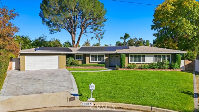 Detail Gallery Image 2 of 64 For 22301 Marilla St, Chatsworth,  CA 91311 - 4 Beds | 3 Baths