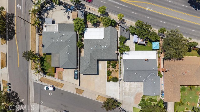 1838 S Artesia Street, Santa Ana CA: https://media.crmls.org/medias/d1eadb56-8ab8-4966-b8c2-0c93498b7043.jpg