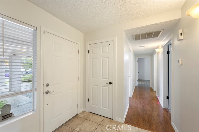 Detail Gallery Image 6 of 37 For 27332 San Jose Ave, Madera,  CA 93637 - 4 Beds | 2 Baths