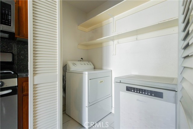 Detail Gallery Image 9 of 18 For 956 S Wilton Pl #201,  Los Angeles,  CA 90019 - 2 Beds | 2 Baths