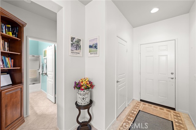 Detail Gallery Image 9 of 41 For 8217 Carnoustie Ave, Hemet,  CA 92545 - 2 Beds | 2 Baths