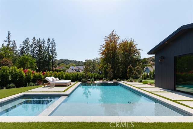 4601 Vista De Oro Avenue, Woodland Hills CA: https://media.crmls.org/medias/d1eddcff-a928-41f1-90bd-29cc304eab80.jpg