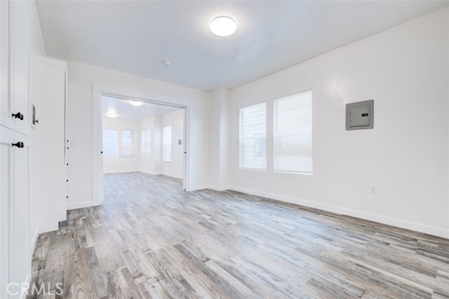 12 1/2 25th Place, Venice CA: https://media.crmls.org/medias/d1efb668-ec32-4e6d-95b0-b1e5c6a6965a.jpg