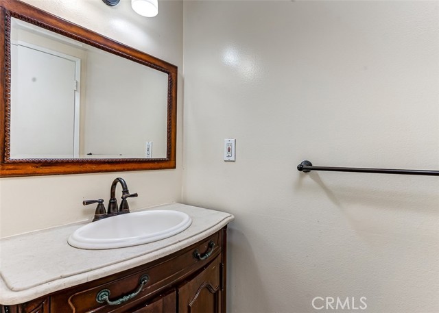 Detail Gallery Image 9 of 22 For 8141 Firth, Buena Park,  CA 90621 - 3 Beds | 2/1 Baths