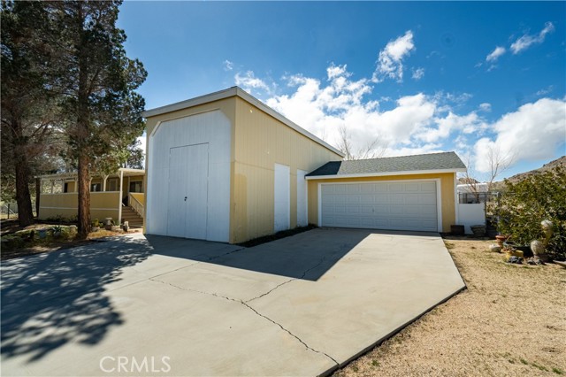 Detail Gallery Image 1 of 51 For 31070 Rabbit Springs Rd, Lucerne Valley,  CA 92356 - 3 Beds | 2 Baths
