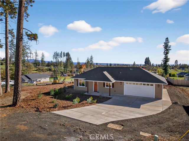 Detail Gallery Image 2 of 45 For 746 Spring, Paradise,  CA 95969 - 2 Beds | 2 Baths