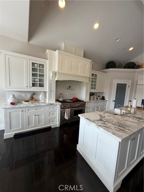 MLS #OC25250744 image #12