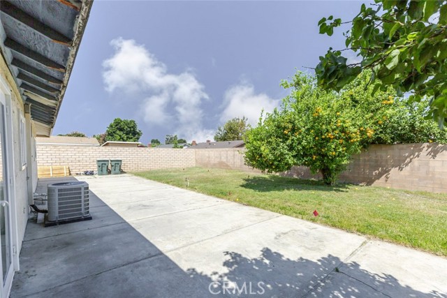 Detail Gallery Image 8 of 41 For 1631 East Banyan Court, Ontario,  CA 91761 - 4 Beds | 2 Baths