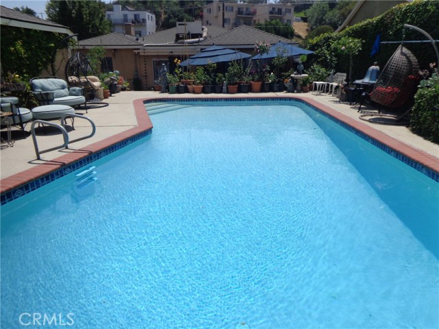 Detail Gallery Image 64 of 69 For 3855 York Bld, Los Angeles,  CA 90065 - 3 Beds | 2 Baths