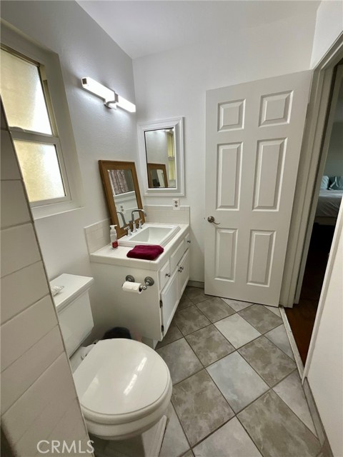Detail Gallery Image 26 of 33 For 511 Jacmar Dr, Montebello,  CA 90640 - 3 Beds | 2/1 Baths