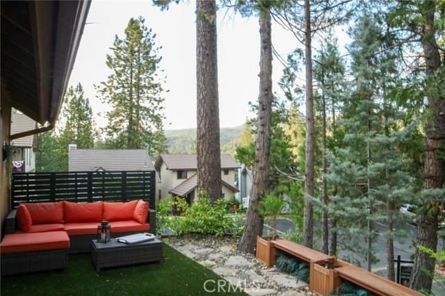 Detail Gallery Image 33 of 50 For 50837 Smoke Tree Trl, Bass Lake,  CA 93604 - 2 Beds | 2/1 Baths